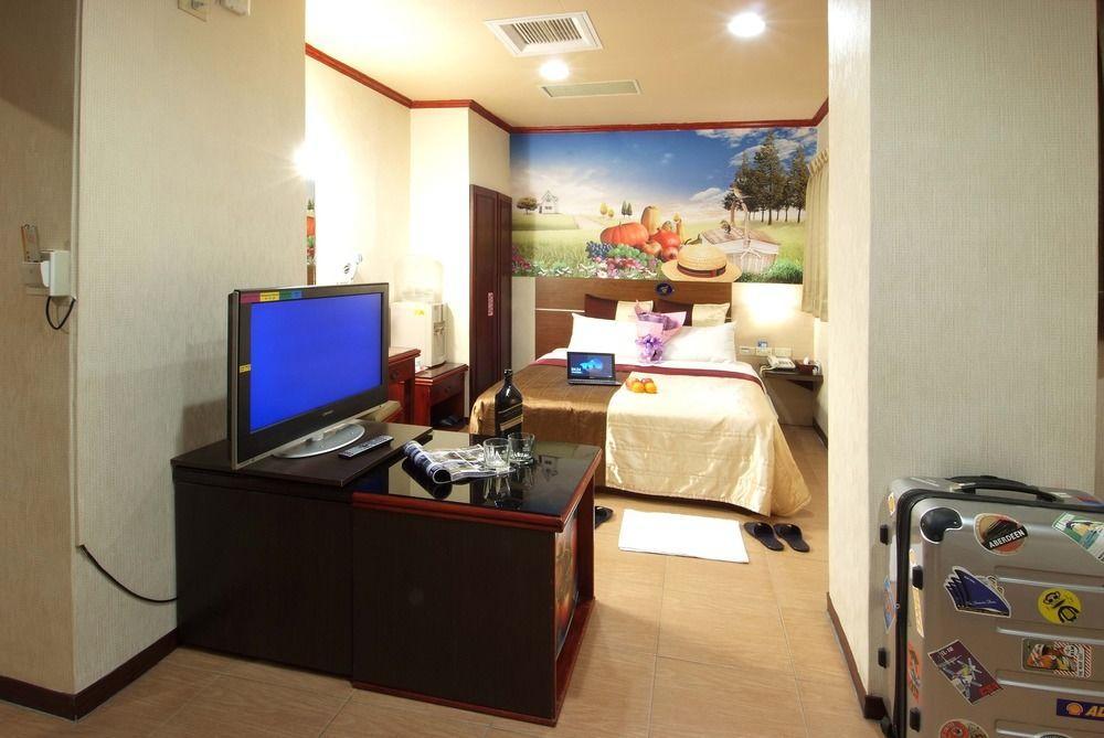 Golden Swallow Hotel Χσιντσού Εξωτερικό φωτογραφία